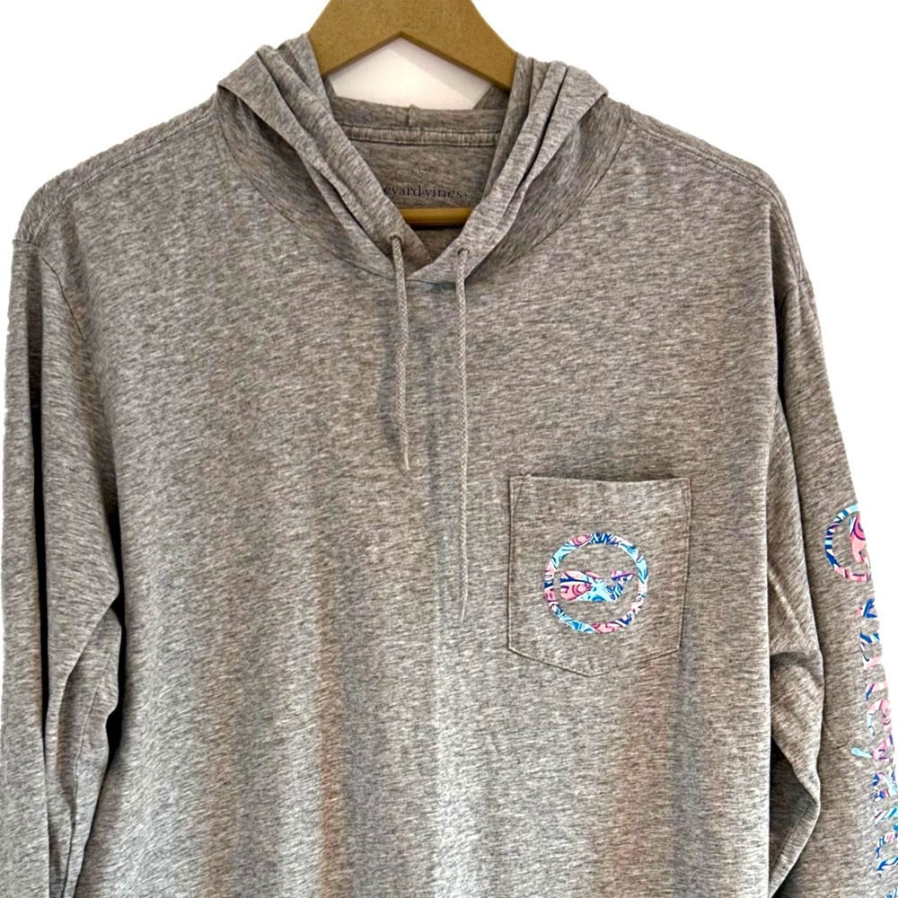 Vineyard Vines Whale Hoodie Shirt Medium Heather Gray Long Sleeve Logo Cotton